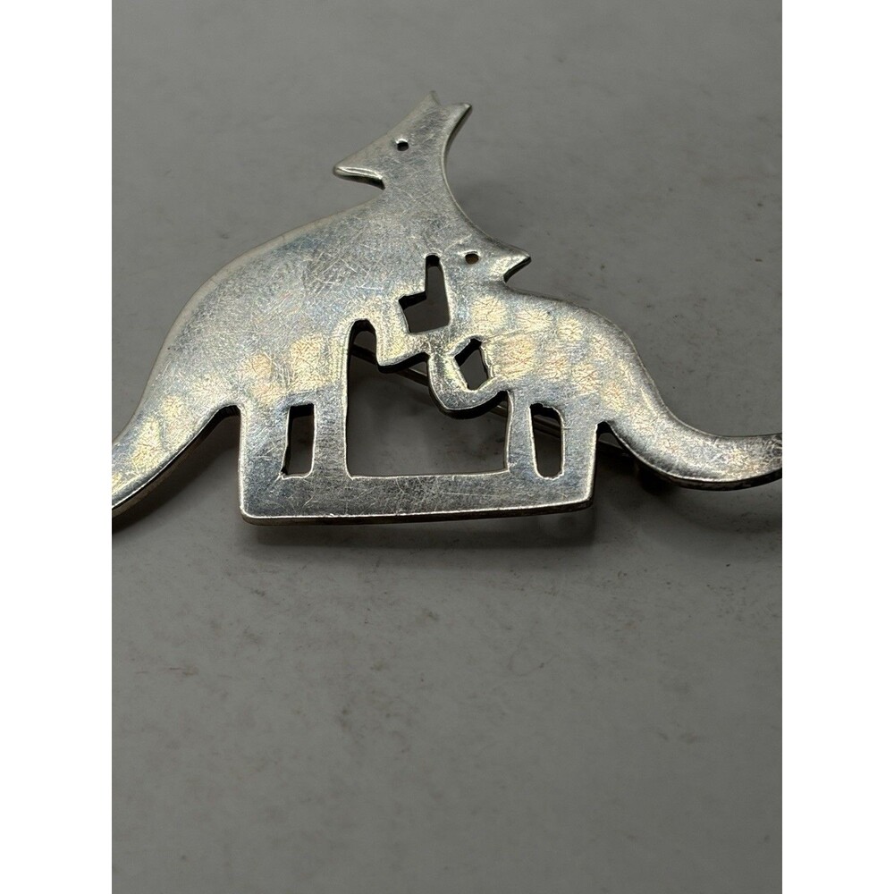 Vintage Mexican Sterling Silver 925 Mother And Joey Kangaroo Pin 13.5 grams
